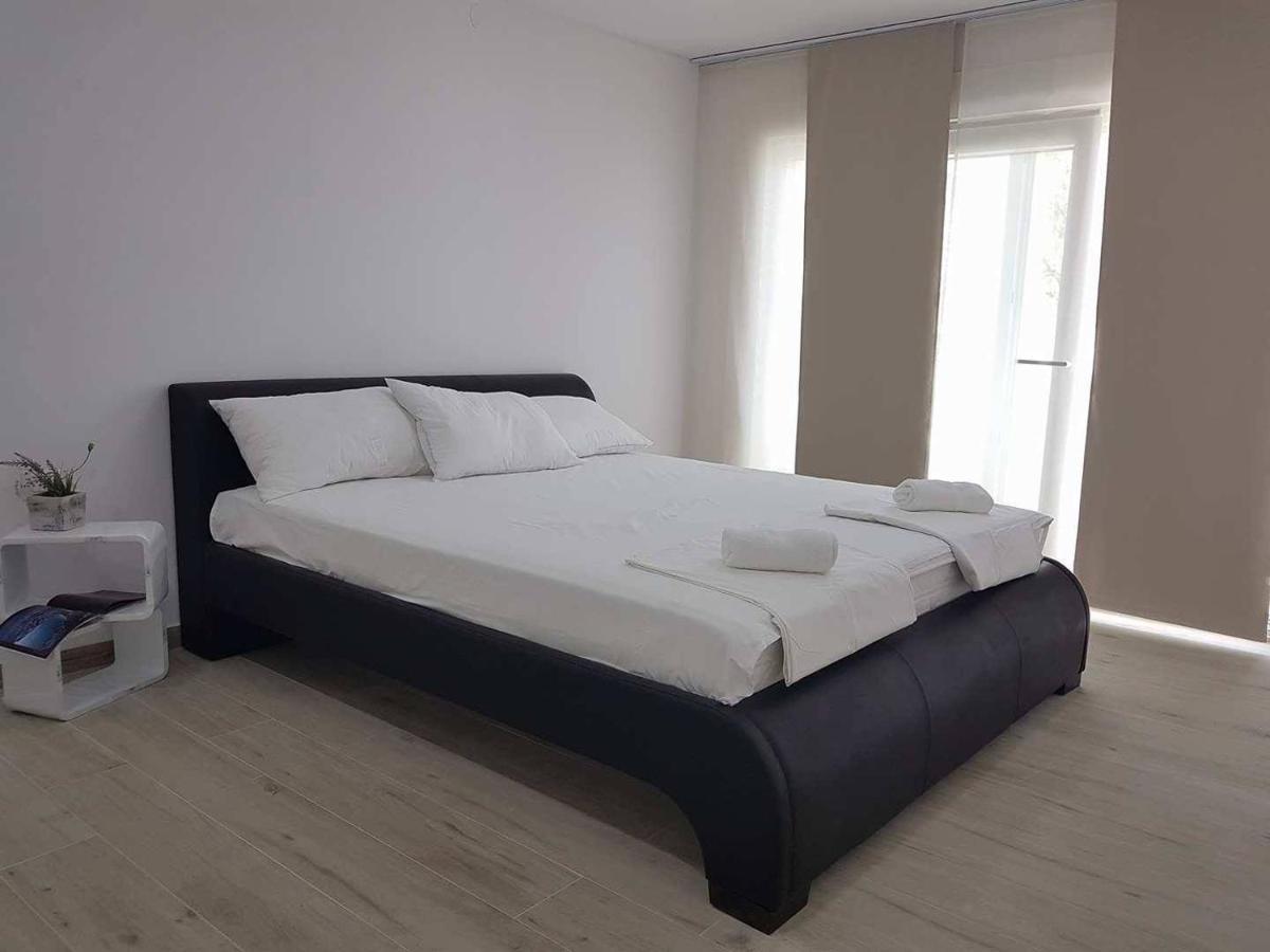 Rooms Lanterna Метайна Экстерьер фото